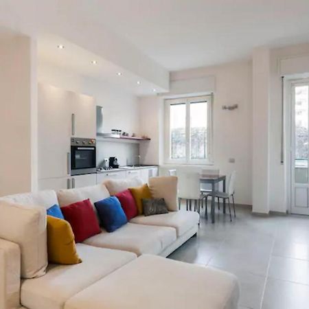 Loreto & Stazione Centrale Cozy Apartment Milaan Buitenkant foto